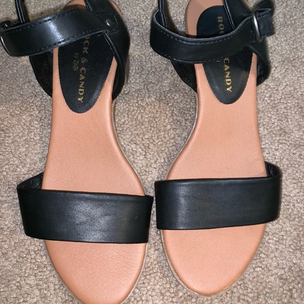 Strappy black block heel sandal